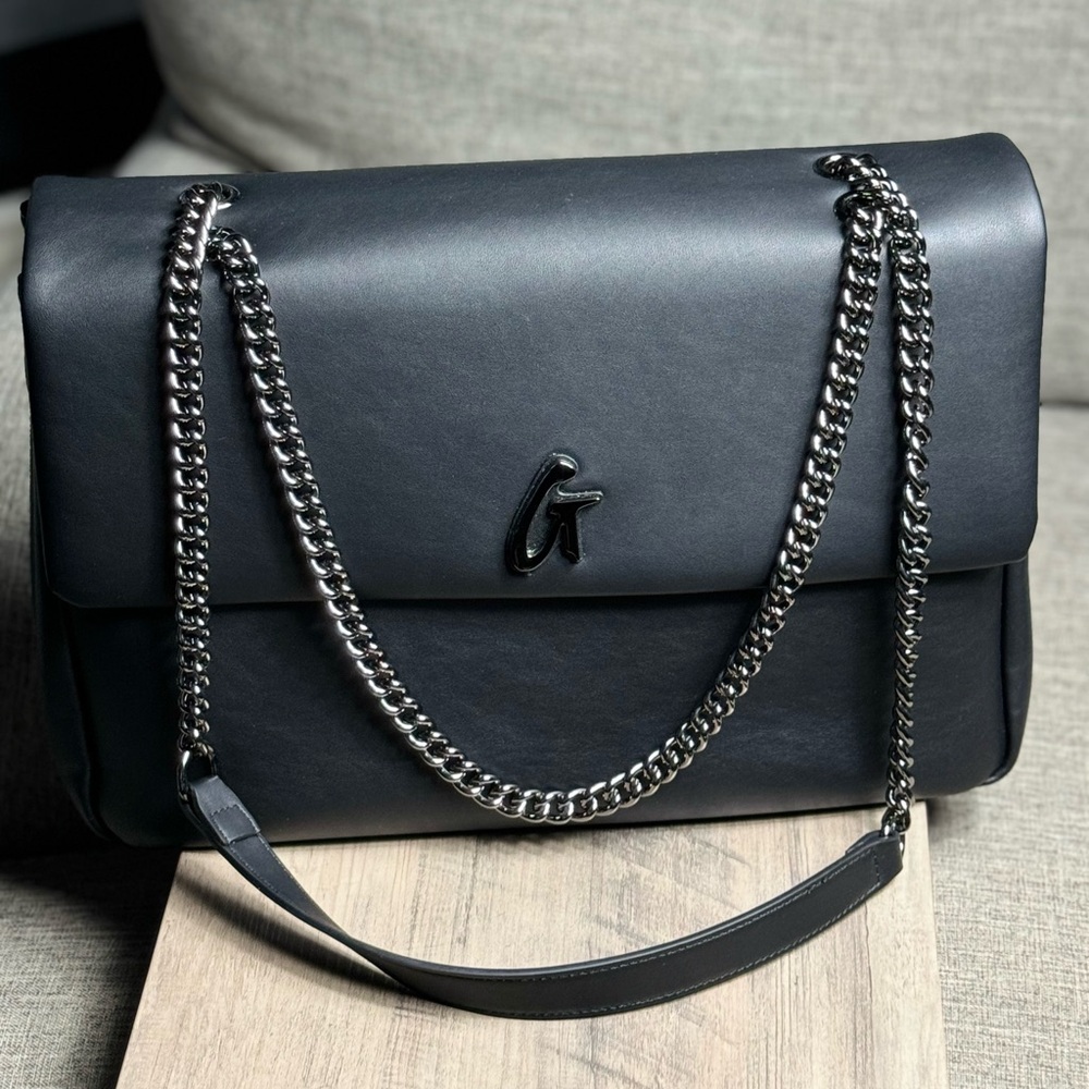 Glam-Aholic STANDARD LARGE CLASSIC FLAP BAG MATTE BLACK